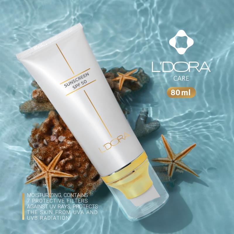 ضد آفتاب تخصصی بی‌رنگ فاقد چربی SPF 50 حجم ۸۰ میلی‌لیتر